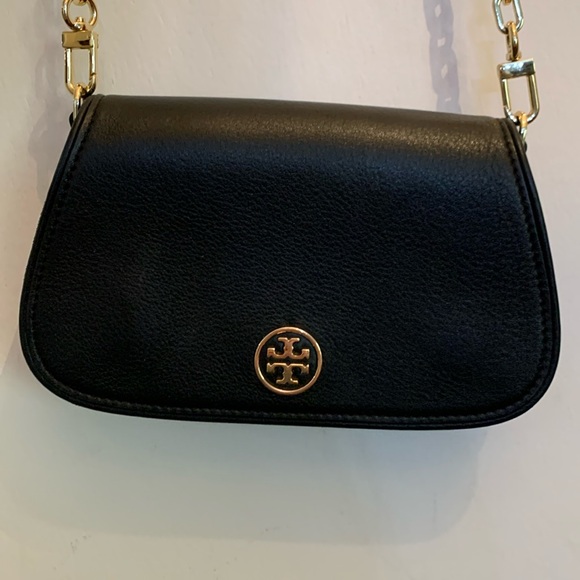 Purse - Picture 1 of 4